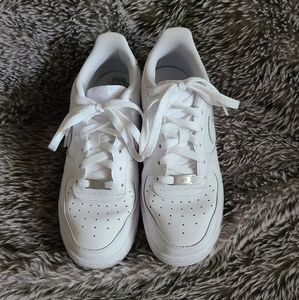 Nike Air Force 1 Sz 6Y (7.5W)